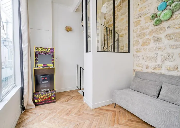 Design Loft For 6 Guests In Sentier Apartmán