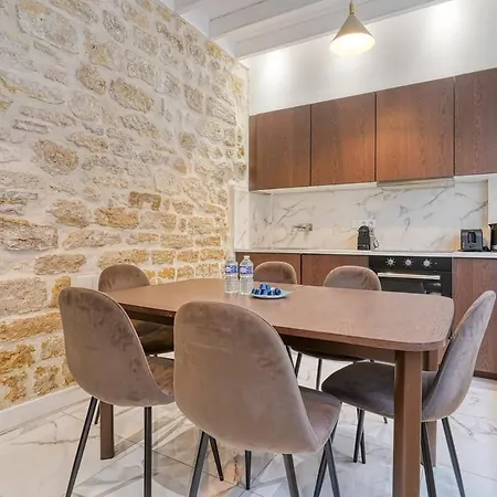 Design Loft For 6 Guests In Sentier
